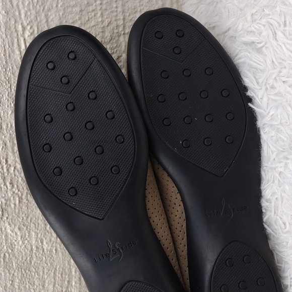 Life Stride Dusty Tan Suede Leather Upper Almond Toe Low Heel Slip On Mule Shoe - Picture 8 of 16